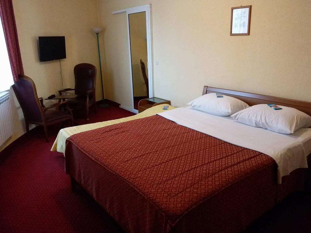 Hotel Belvedere SJJ Buitenkant foto